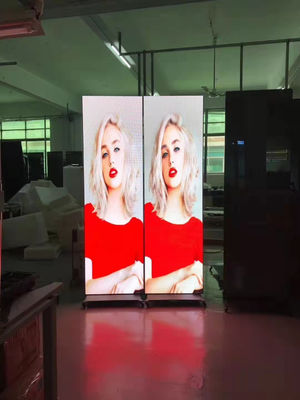 PH2.5 640*1920 Dış LED Poster Video Ekranı Aynalı Ekran 3840hz